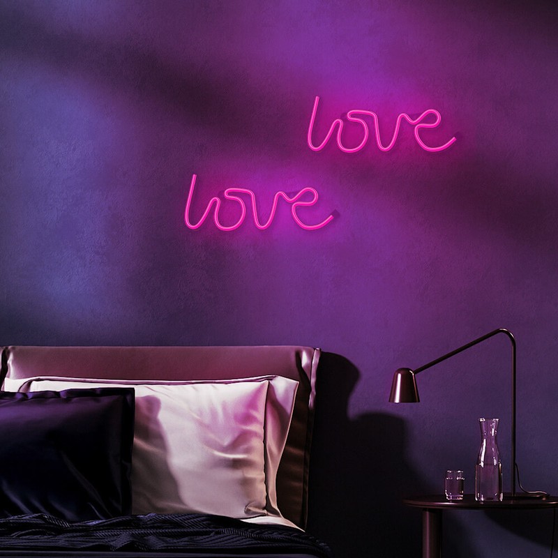 Neon LED Forever Light, Love, dimensiuni 350 x 20 x 130mm, cablu USB cu lungime 2m, alimentare USB sau 3xAA, roz