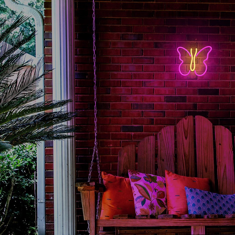 Neon LED Neolia, Butterfly, dimensiuni 190 x 19 x 225mm, cablu USB cu lungime 2m, alimentare USB sau 3xAA, roz