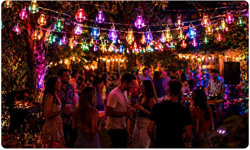 Ghirlanda luminoasa solara, Forever Light LED Sunari FLS-400, lungime 4m, 10 becuri multicolore, IP44, dimensiune panou solar 65x65mm, distanta intre becuri 30cm, lumina ambientala