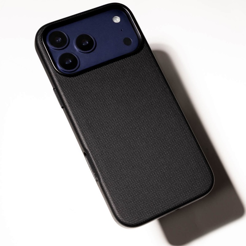 Husa Etteri Elegant Mag cherry pentru iPhone 17 Pro Max, Carcasa magnetica, -10°C pana la +45°C, Visiniu