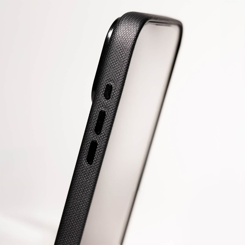 Husa Etteri Elegant Mag cherry pentru iPhone 17 Pro Max, Carcasa magnetica, -10°C pana la +45°C, Visiniu